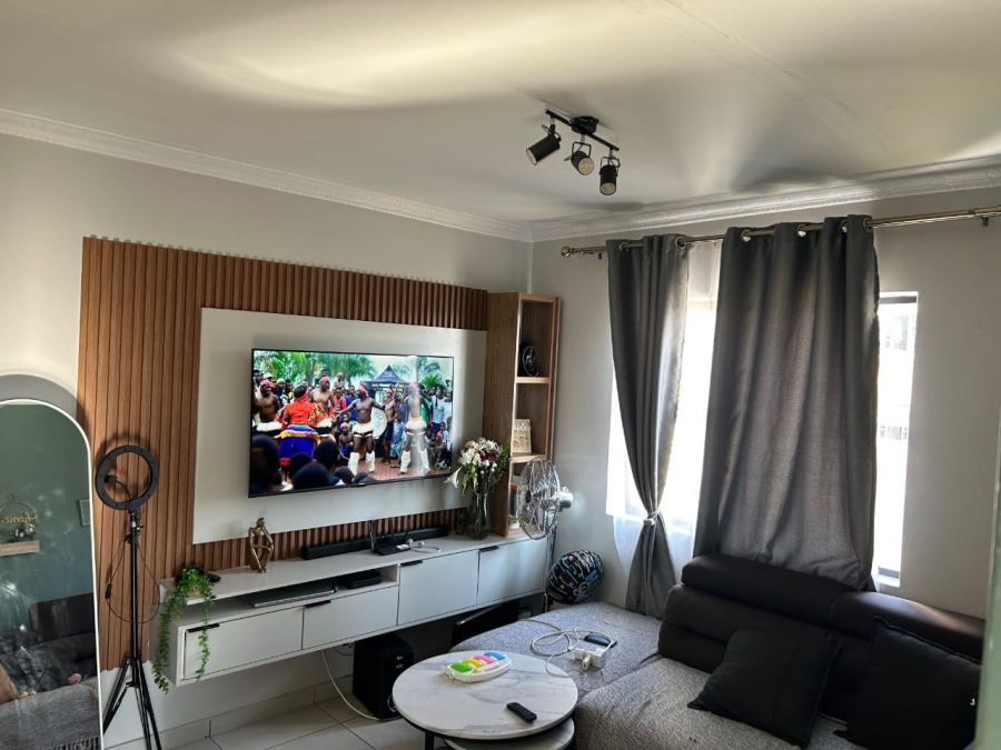 2 Bedroom Property for Sale in South Hills Gauteng