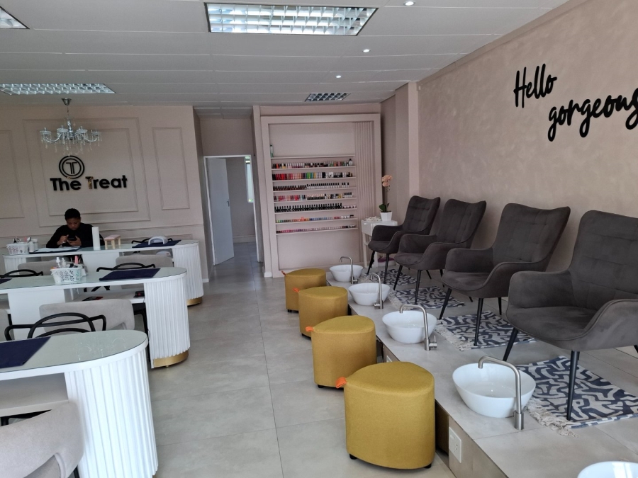 To Let commercial Property for Rent in Equestria Gauteng