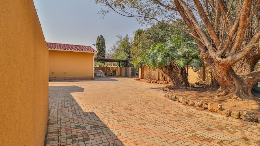 4 Bedroom Property for Sale in Highway Gardens Gauteng