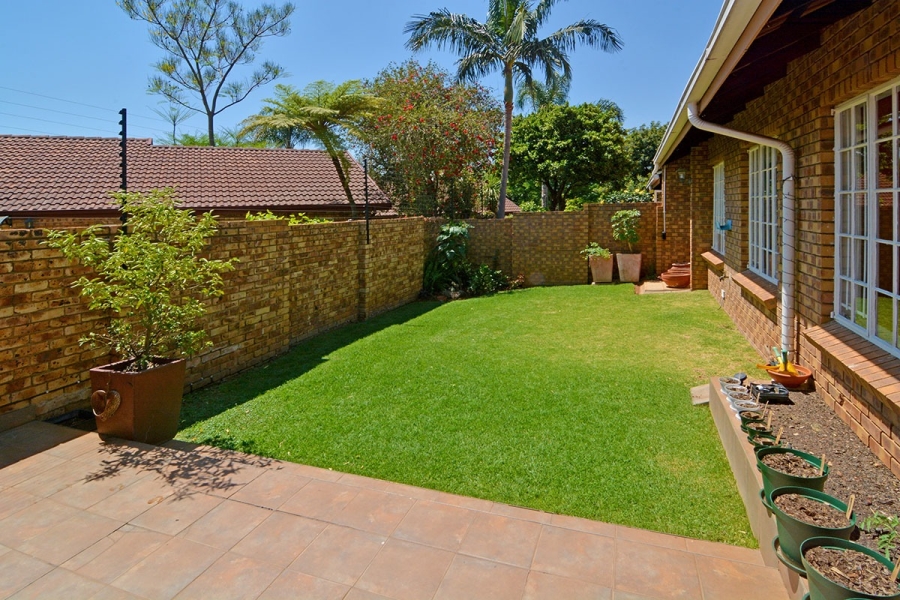 2 Bedroom Property for Sale in Zwartkop Gauteng