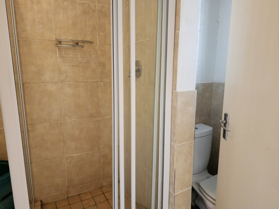 2 Bedroom Property for Sale in Comet Gauteng