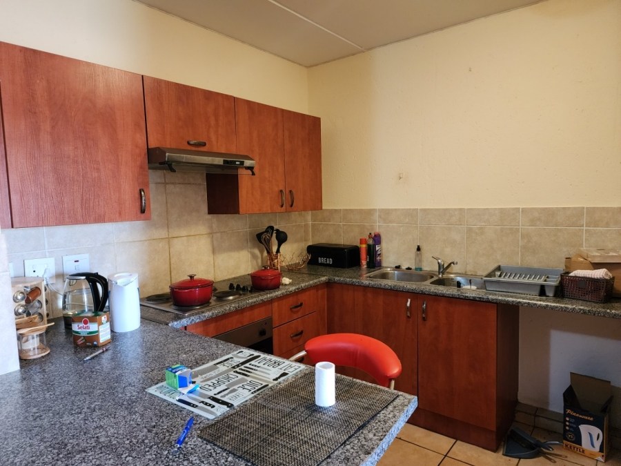 2 Bedroom Property for Sale in Comet Gauteng