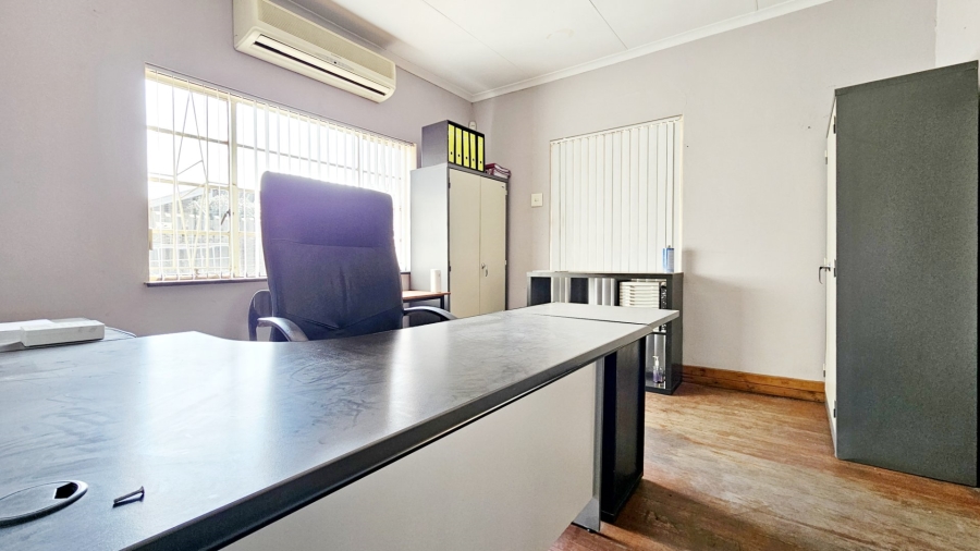  Bedroom Property for Sale in Three Rivers Gauteng