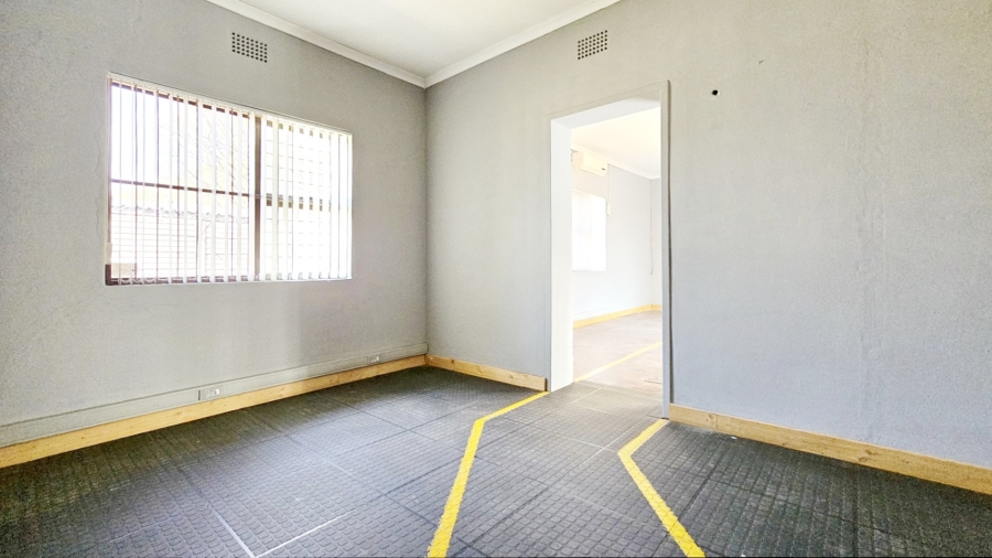  Bedroom Property for Sale in Three Rivers Gauteng