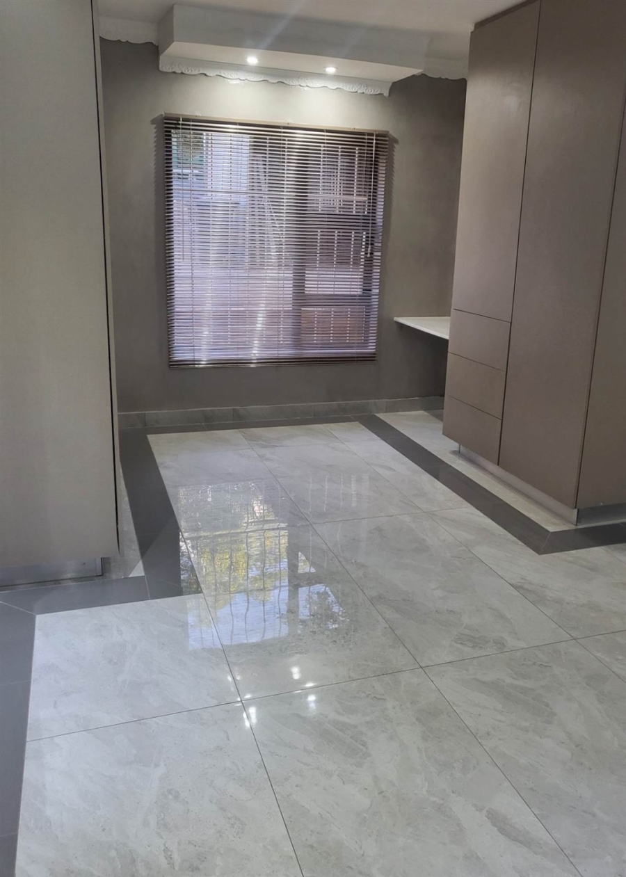 To Let 1 Bedroom Property for Rent in Bryanston Gauteng