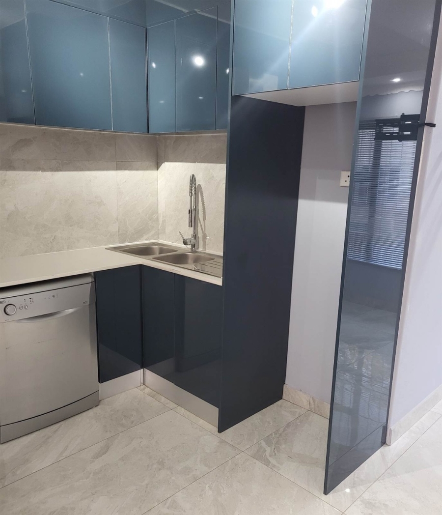 To Let 1 Bedroom Property for Rent in Bryanston Gauteng