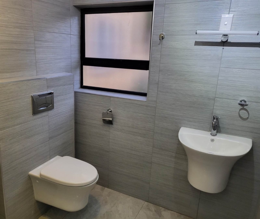 To Let 1 Bedroom Property for Rent in Bryanston Gauteng