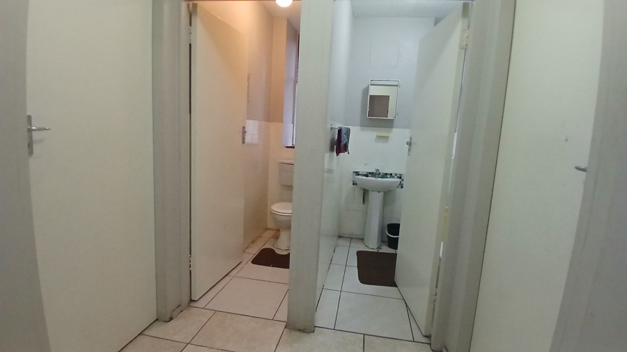 2 Bedroom Property for Sale in Pretoria Central Gauteng