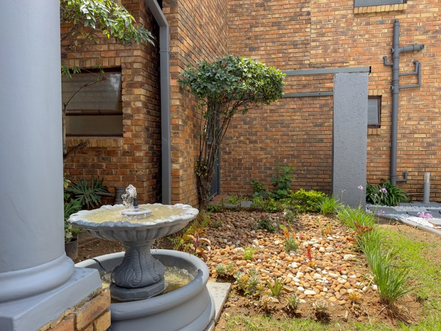 8 Bedroom Property for Sale in Newlands Gauteng
