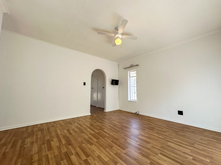 To Let 3 Bedroom Property for Rent in Kibler Park Gauteng