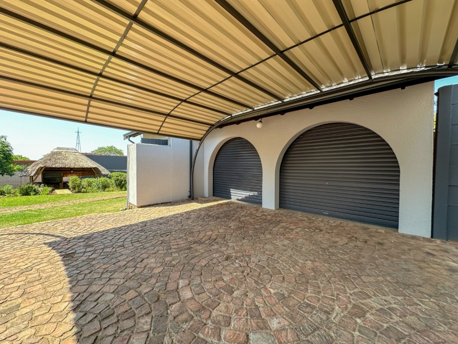 To Let 3 Bedroom Property for Rent in Kibler Park Gauteng