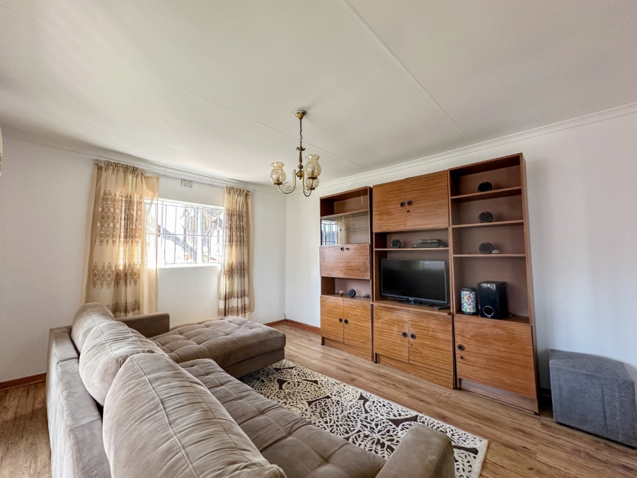 To Let 3 Bedroom Property for Rent in Kibler Park Gauteng