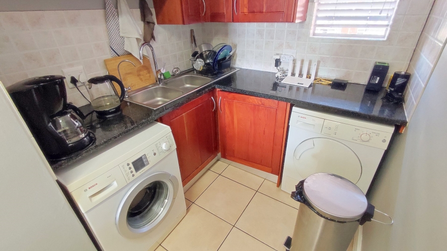 2 Bedroom Property for Sale in Hatfield Gauteng