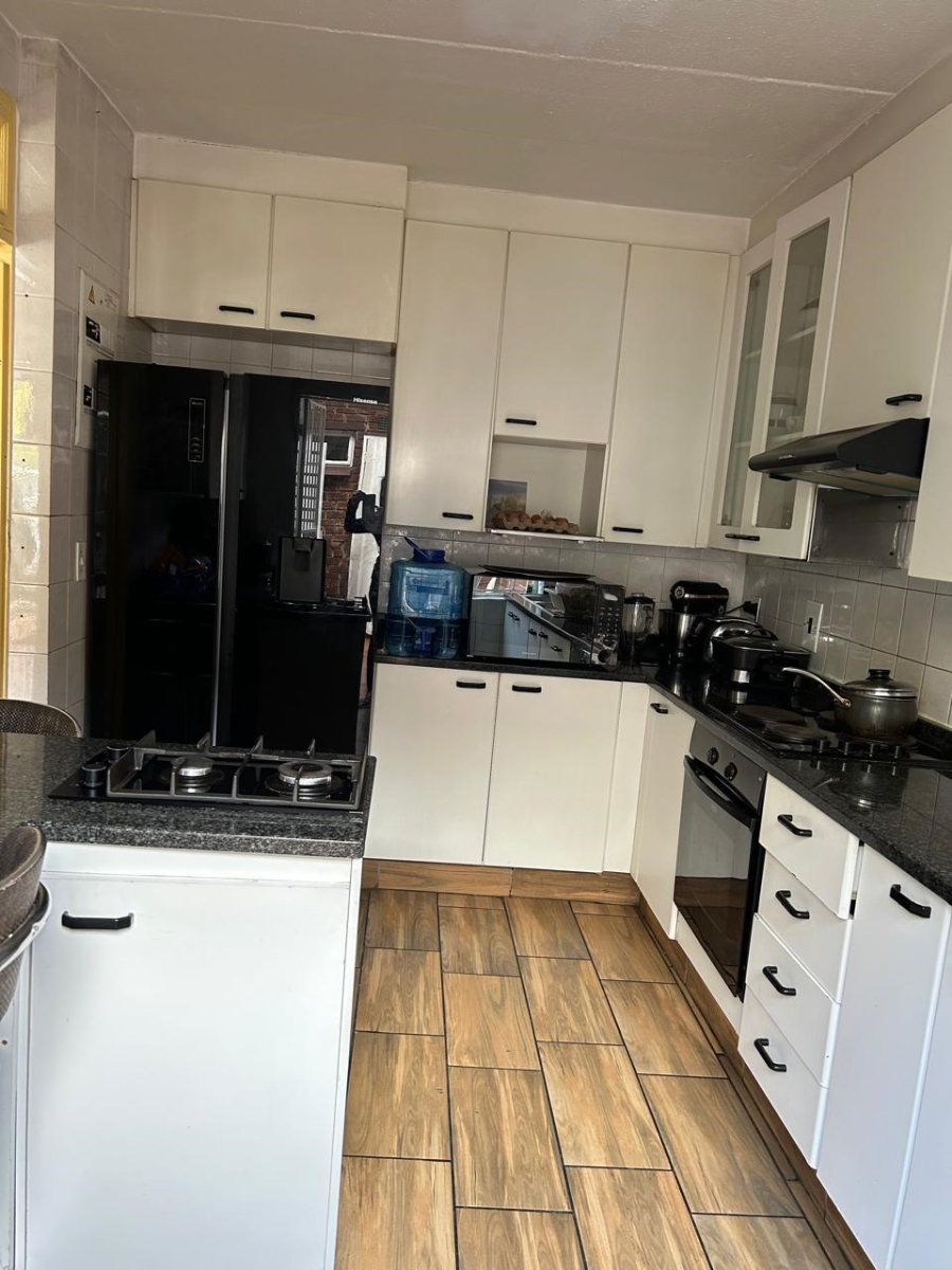 3 Bedroom Property for Sale in Bedford Gardens Gauteng