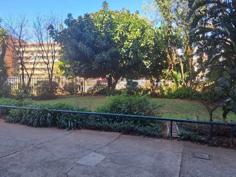 2 Bedroom Property for Sale in Weavind Park Gauteng