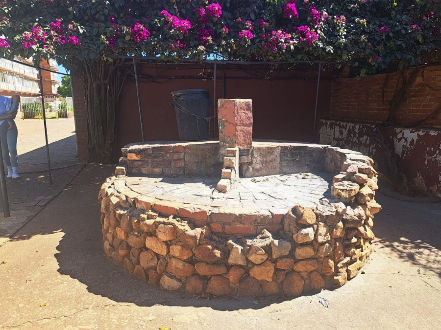 2 Bedroom Property for Sale in Weavind Park Gauteng