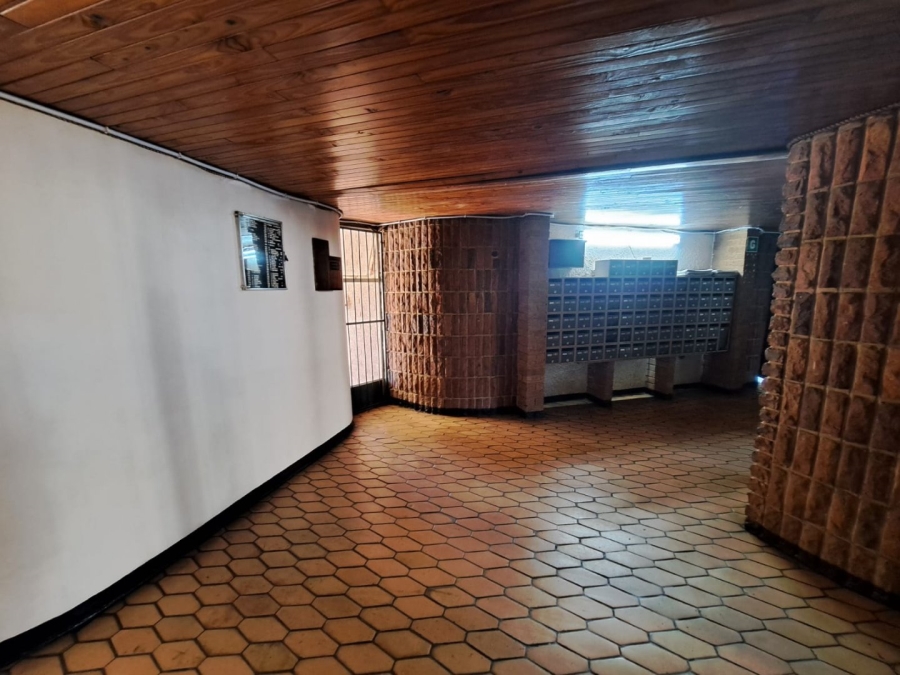 2 Bedroom Property for Sale in Weavind Park Gauteng