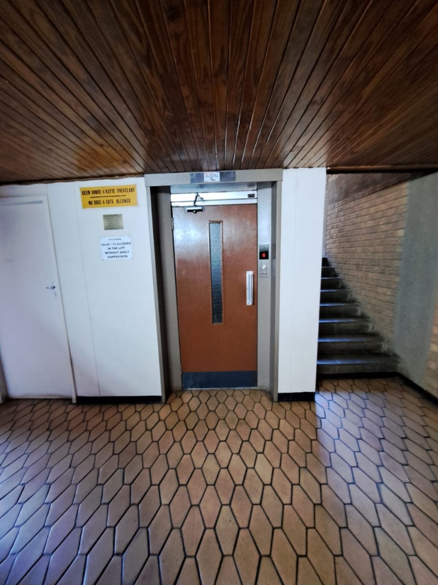2 Bedroom Property for Sale in Weavind Park Gauteng