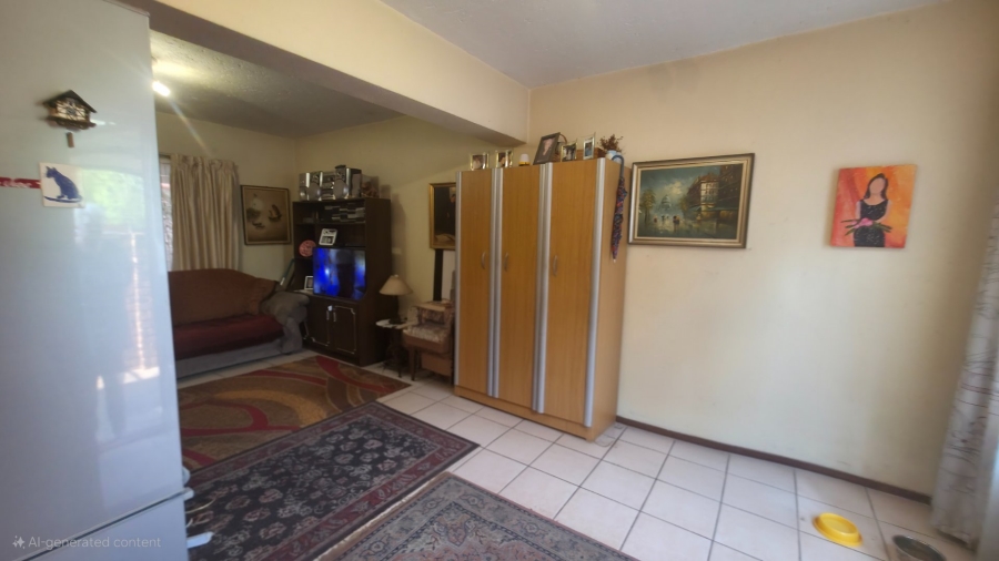 2 Bedroom Property for Sale in Hennopspark Gauteng