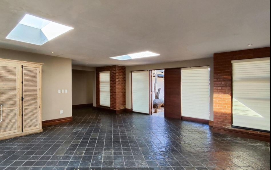 4 Bedroom Property for Sale in Serengeti Lifestyle Estate Gauteng