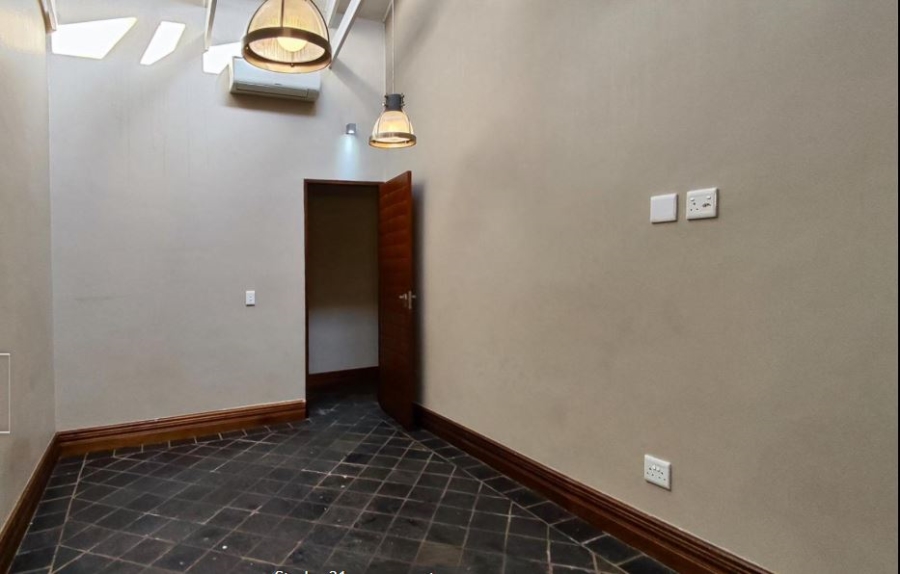 4 Bedroom Property for Sale in Serengeti Lifestyle Estate Gauteng