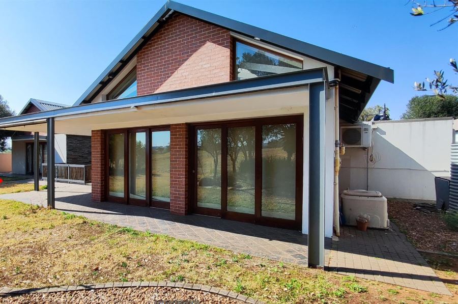 4 Bedroom Property for Sale in Serengeti Lifestyle Estate Gauteng
