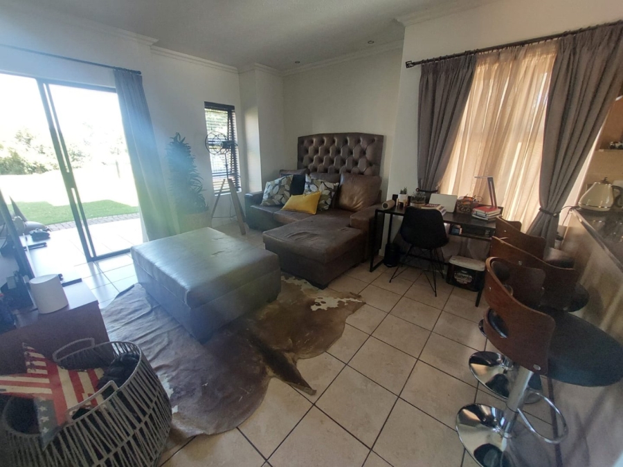 1 Bedroom Property for Sale in Zwartkop Golf Estate Gauteng