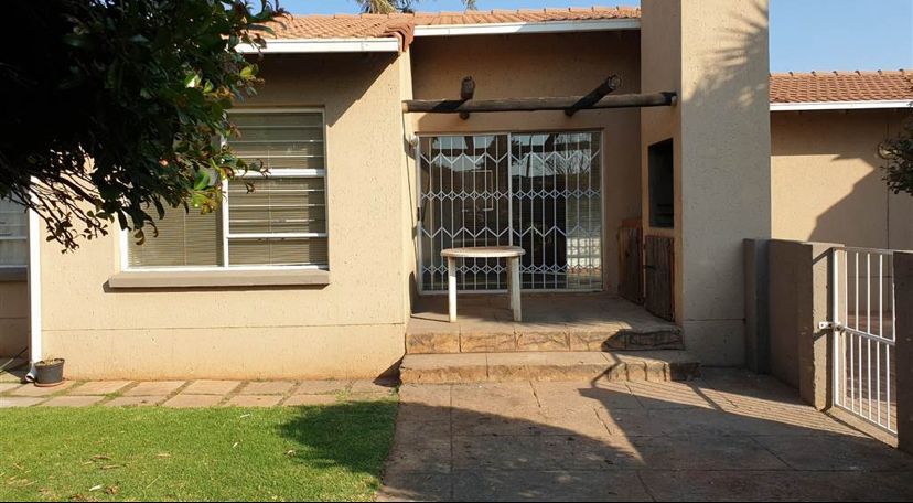 To Let 3 Bedroom Property for Rent in Witfield Gauteng