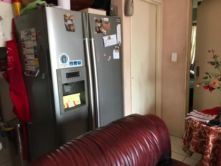 2 Bedroom Property for Sale in Ridgeway Gauteng