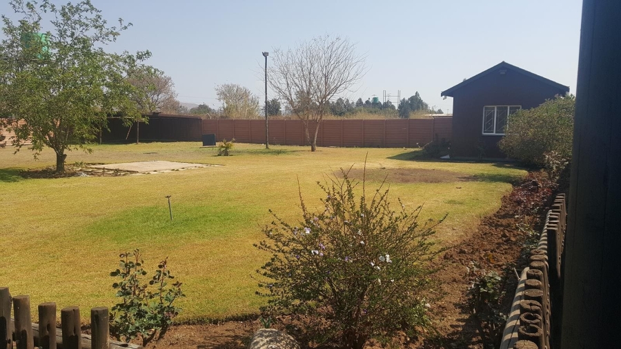 To Let 4 Bedroom Property for Rent in Andeon Gauteng