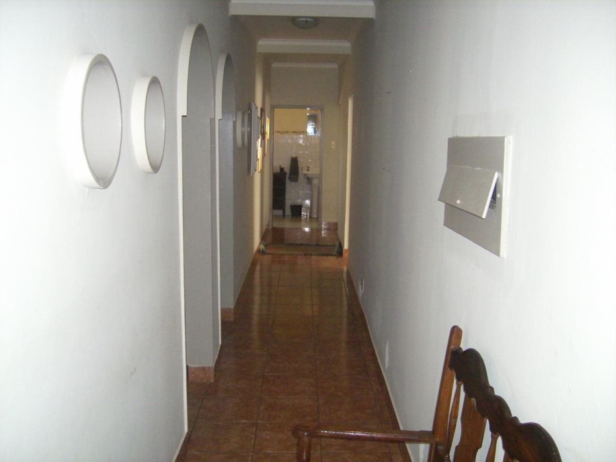 To Let 4 Bedroom Property for Rent in Andeon Gauteng