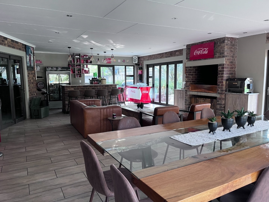 4 Bedroom Property for Sale in Vanderbijlpark SW 5 Gauteng
