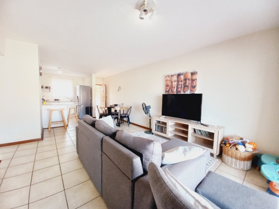 2 Bedroom Property for Sale in Primrose Hill Gauteng