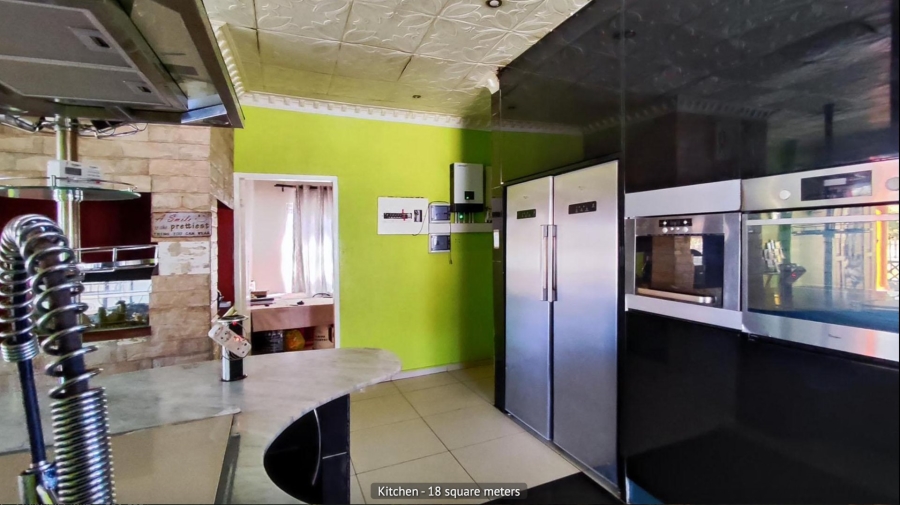 4 Bedroom Property for Sale in Birch Acres Gauteng