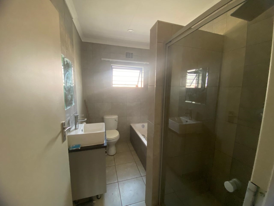 3 Bedroom Property for Sale in Danville Gauteng