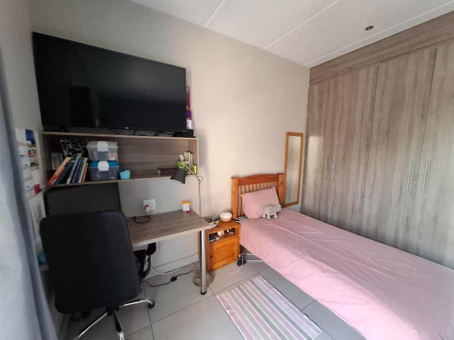 1 Bedroom Property for Sale in Hatfield Gauteng