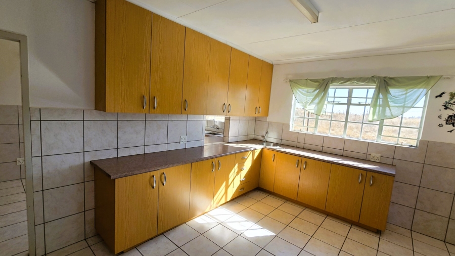To Let 3 Bedroom Property for Rent in Kleinfontein A H Gauteng