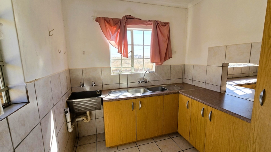To Let 3 Bedroom Property for Rent in Kleinfontein A H Gauteng