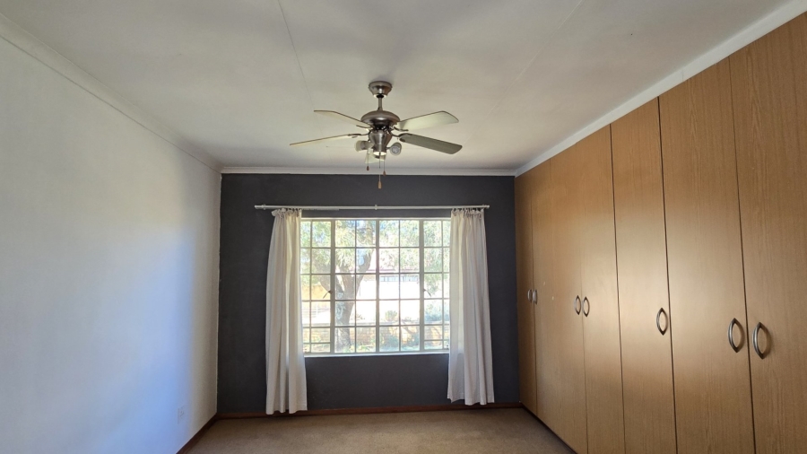 To Let 3 Bedroom Property for Rent in Kleinfontein A H Gauteng