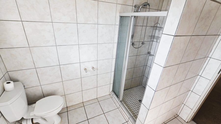 To Let 3 Bedroom Property for Rent in Kleinfontein A H Gauteng