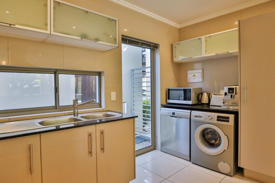 2 Bedroom Property for Sale in Parkmore Gauteng