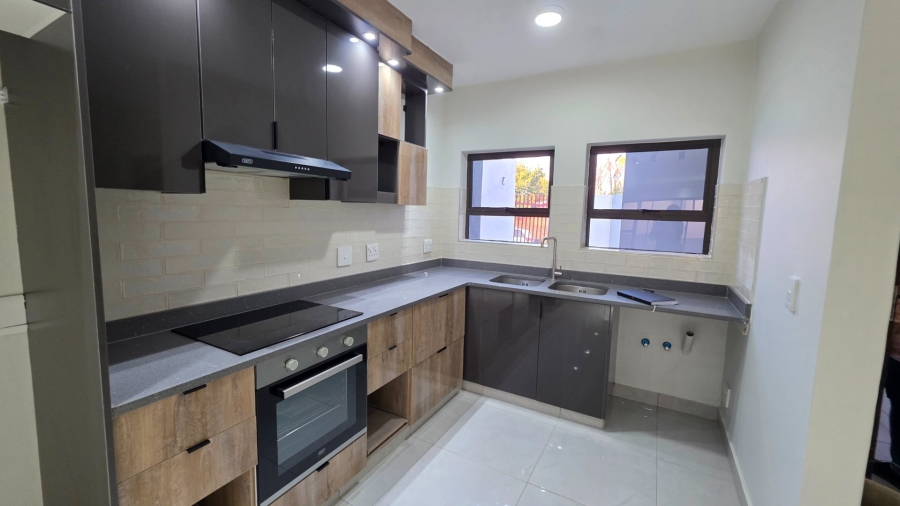 To Let 3 Bedroom Property for Rent in Erasmia Gauteng