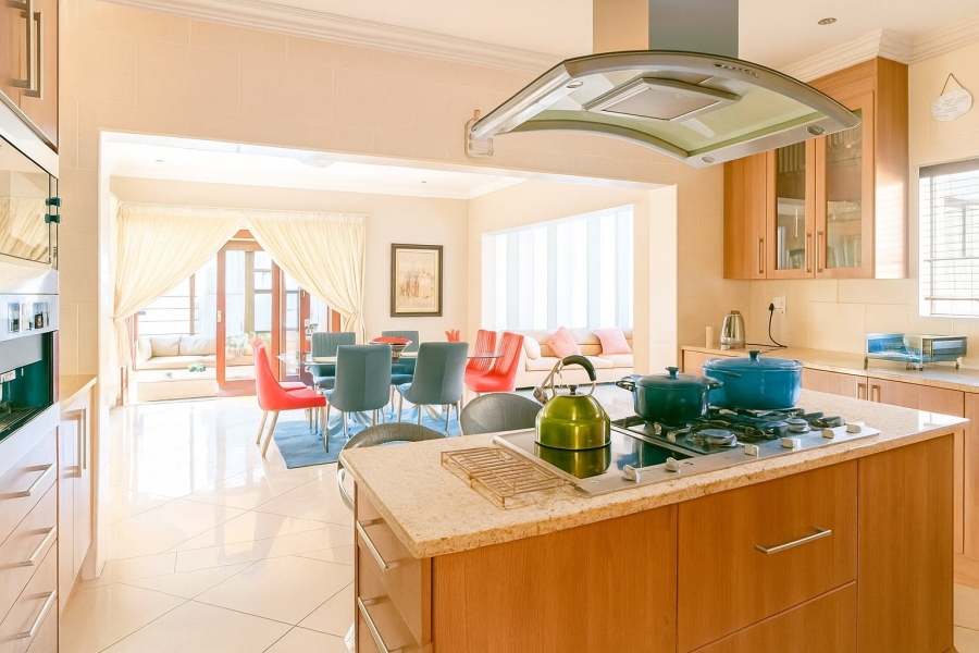 5 Bedroom Property for Sale in Sagewood Gauteng
