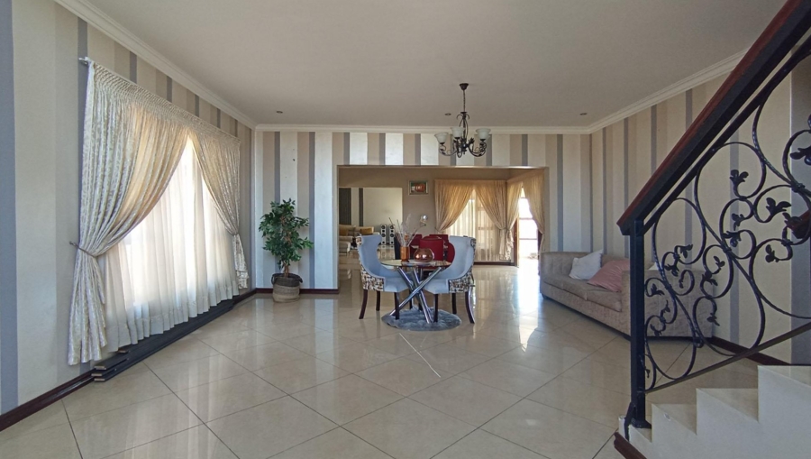 5 Bedroom Property for Sale in Sagewood Gauteng