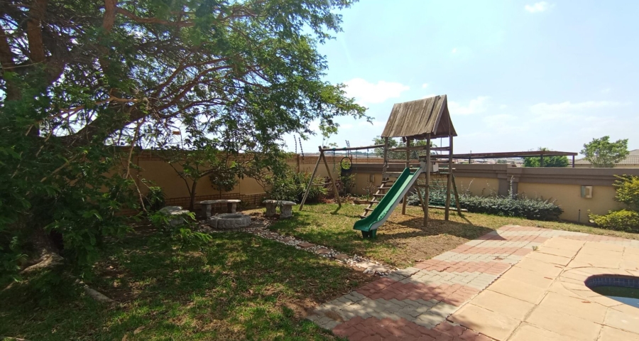 5 Bedroom Property for Sale in Sagewood Gauteng