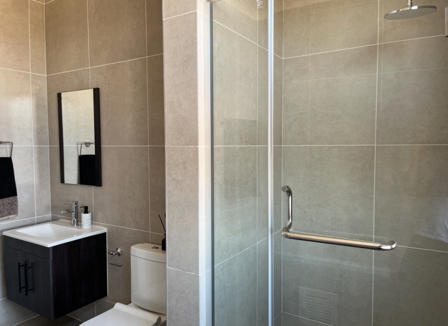 3 Bedroom Property for Sale in Greenstone Park Estate Gauteng