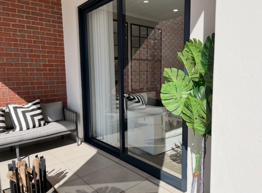 3 Bedroom Property for Sale in Greenstone Park Estate Gauteng