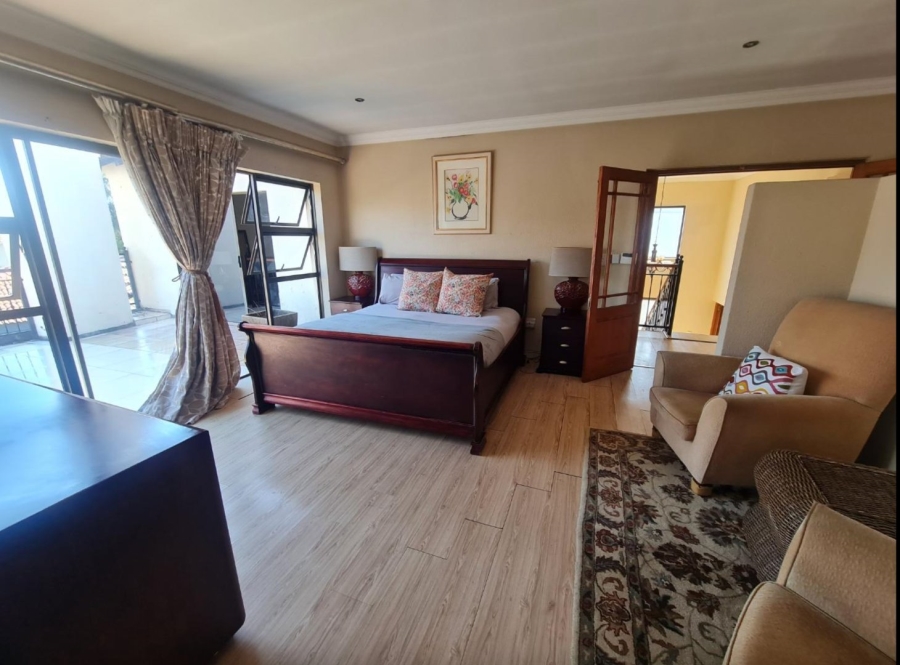 4 Bedroom Property for Sale in Ruimsig Country Estate Gauteng
