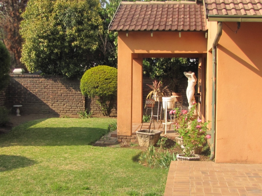 3 Bedroom Property for Sale in Beyers Park Gauteng