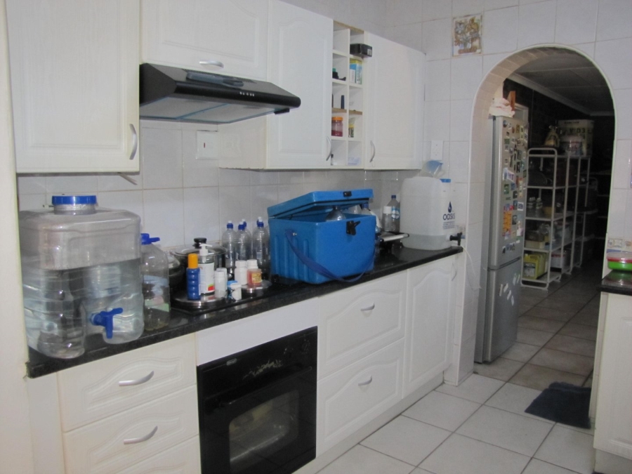 3 Bedroom Property for Sale in Beyers Park Gauteng